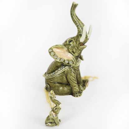 Picture of Tusk the Elephant Trinket Box with Matching Necklace
