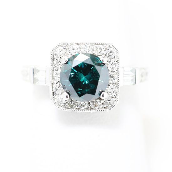 Picture of 14k White Gold Brilliant Diamond Ring