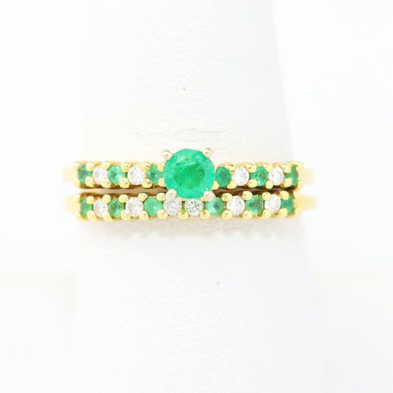 Picture of 18k Yellow Gold Emerald & Diamond Bridal Set