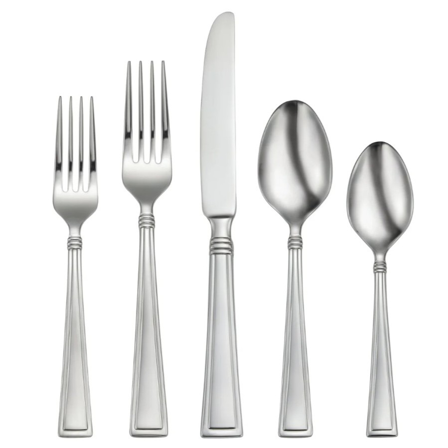 Show products in the Butler pattern