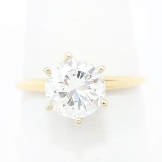 Picture of 14k Yellow Gold Brilliant Diamond Ring