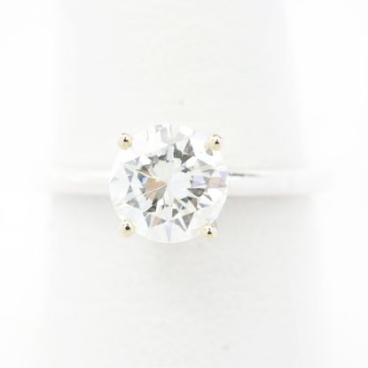 Picture of 14k White Gold Brilliant Diamond Ring