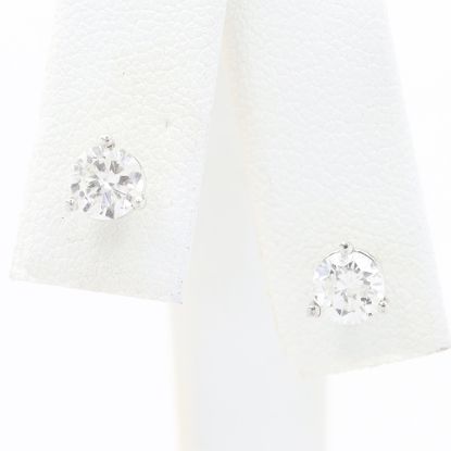 Picture of 14k White Gold Diamond Stud Earrings