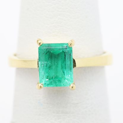 Picture of 18k Yellow Gold Emerald Ring