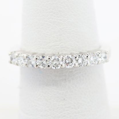 Picture of 18k White Gold Diamond Band