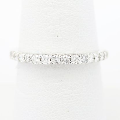 Picture of 14k White Gold Diamond Band