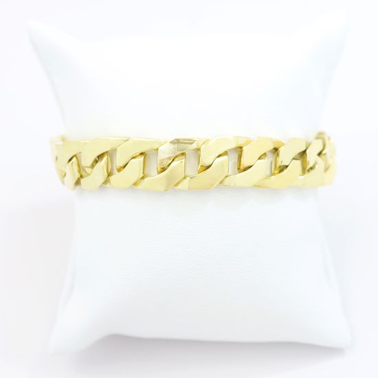Picture of 18k Yellow Gold Curb Link Bracelet
