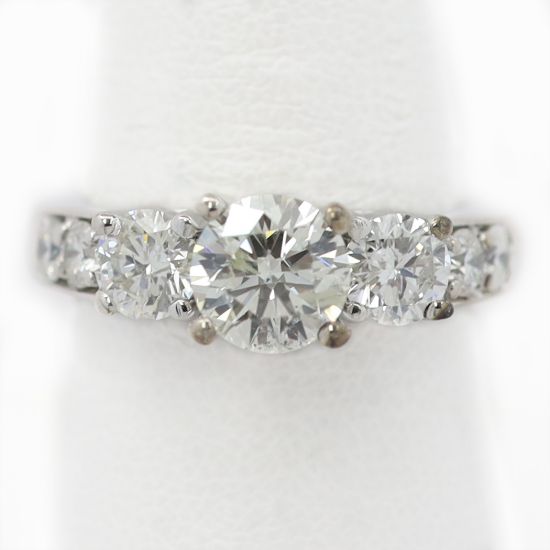 Picture of 14 White Gold Brilliant Diamond Ring