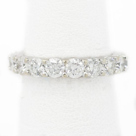 Picture of 14k White Gold Diamond Band