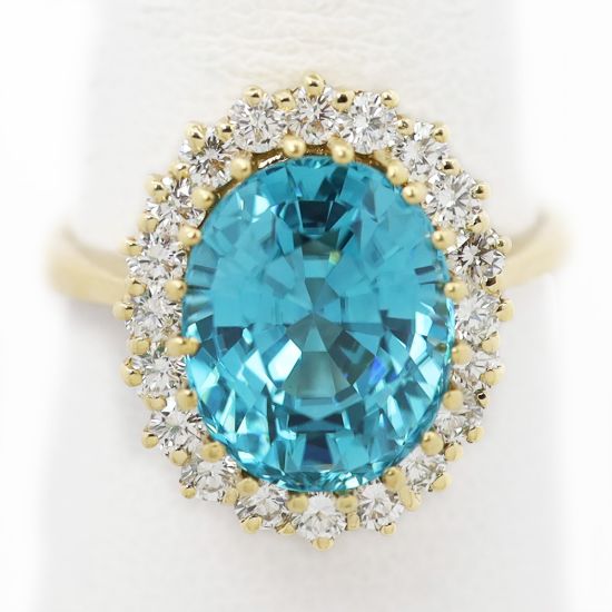 Picture of 14k Yellow Gold Oval Zircon & Diamond Halo Ring