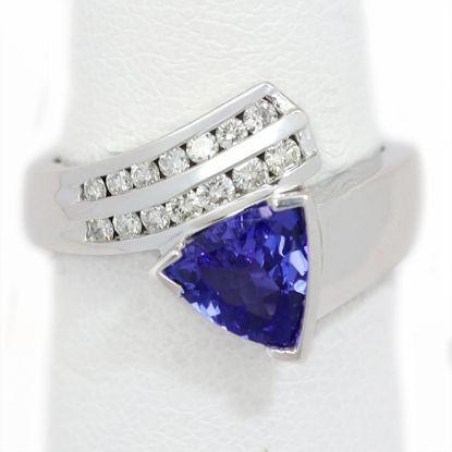 Picture of 18k White Gold Tanzanite & Diamond Ring