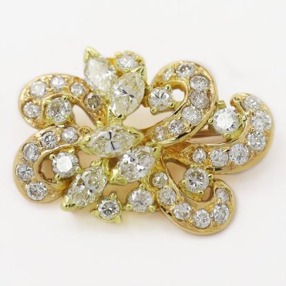 Picture of 14k Yellow Gold Diamond Brooch