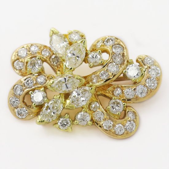 Picture of 14k Yellow Gold Diamond Brooch