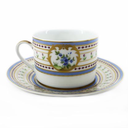 Picture of Tea Cup & Saucer, Can Shape