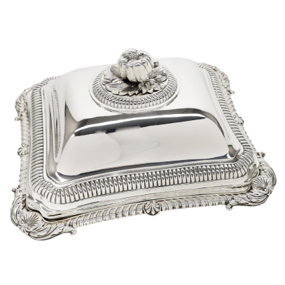 Picture of Sterling Silver Lidded Entrée Dish with Pomegranate Finial