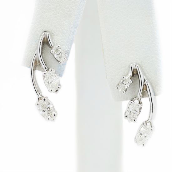 Picture of 14k White Gold Diamond Earrings