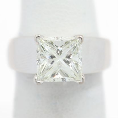 Picture of 14k White Gold Brilliant Solitaire Diamond Ring