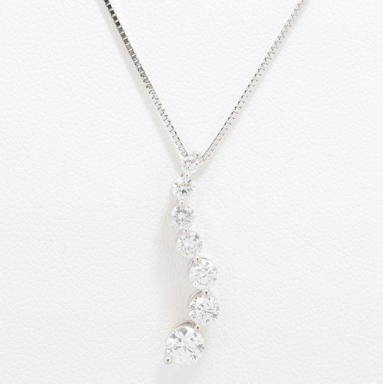Picture of 14k White Gold Diamond Pendant