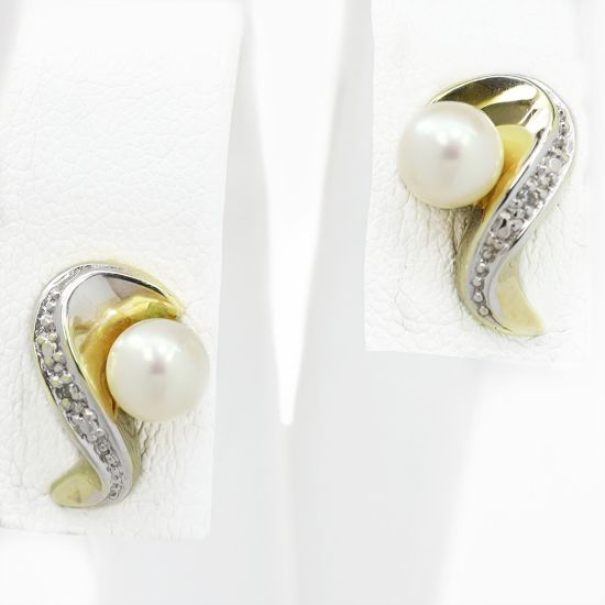 Picture of 14k Yellow Gold Pearl & Diamond Earring Studs