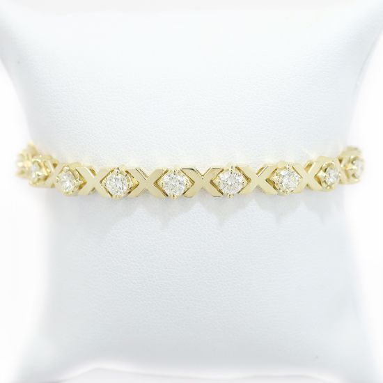 Picture of 14k Yellow Gold Diamond Bracelet