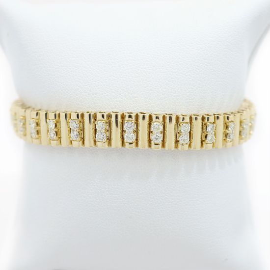 Picture of 14k Yellow Gold Diamond Bracelet
