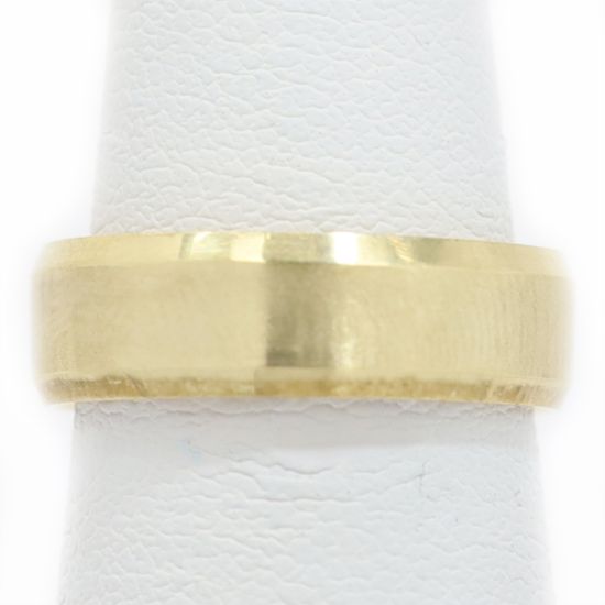 Picture of 14k Yellow Gold Ring Band