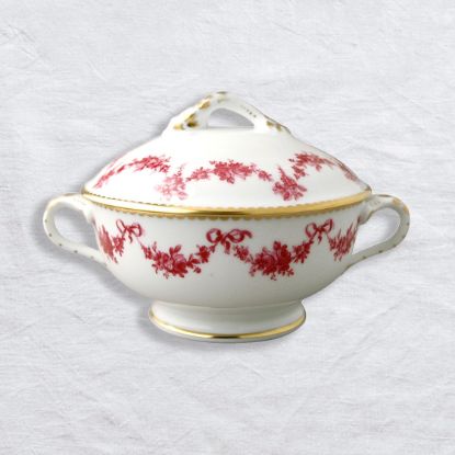 Picture of New Gravy Boat with Cover 15 oz