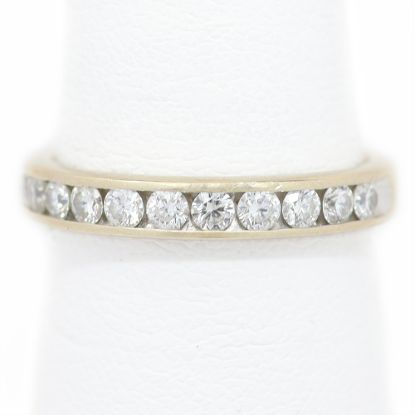 Picture of 14k White Gold Diamond Band