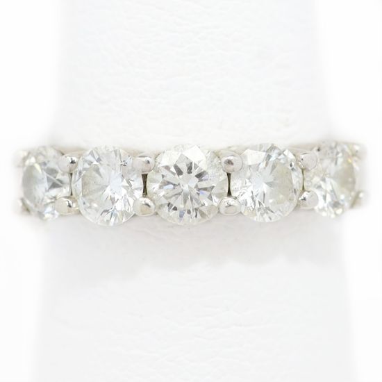 Picture of 14k White Gold Diamond Band