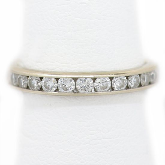 Picture of 14k White Gold Diamond Band