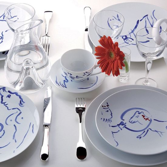 Picture of New Dinnerware Service for 12, 69 Pieces