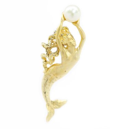Picture of 14k Yellow Gold Pearl Mermaid Pendant