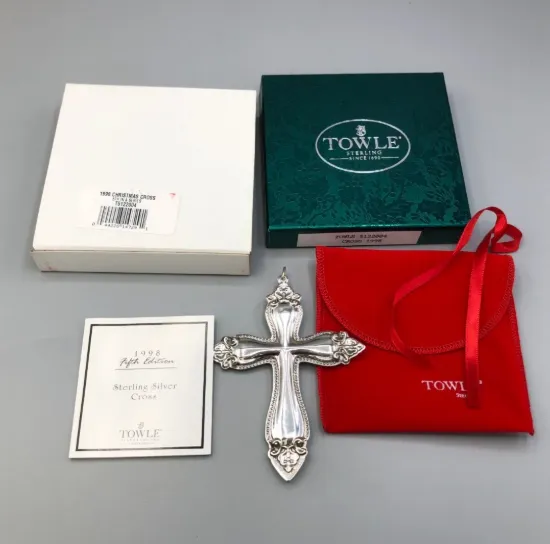 Picture of Towle 1998 Annual Cross Ornament, Sterling Silver, with box