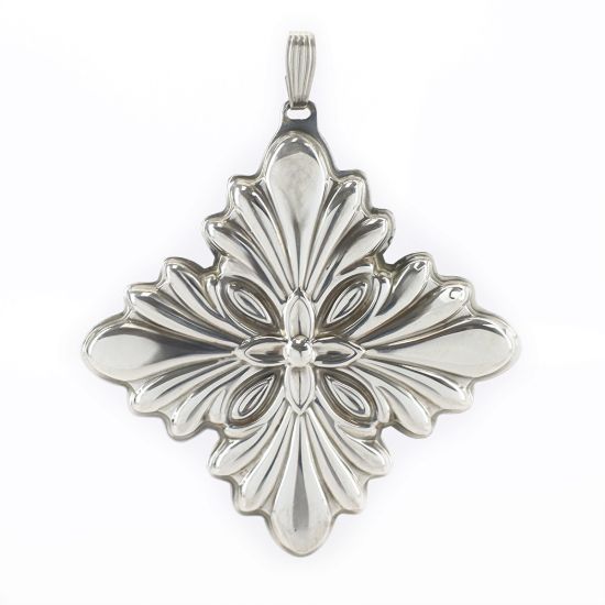 Picture of Sterling Silver 1988 Annual Christmas Cross Ornament, no Box - copy - copy