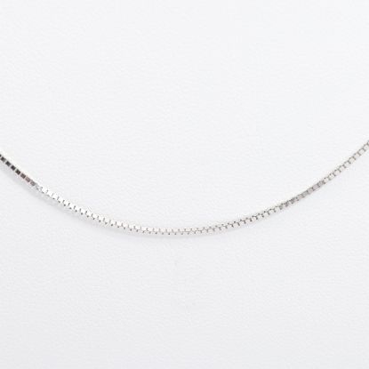 Picture of 14k White Gold Thin Box Link Necklace