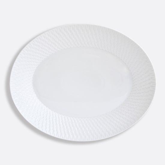 Picture of New Oval Platter 15"
