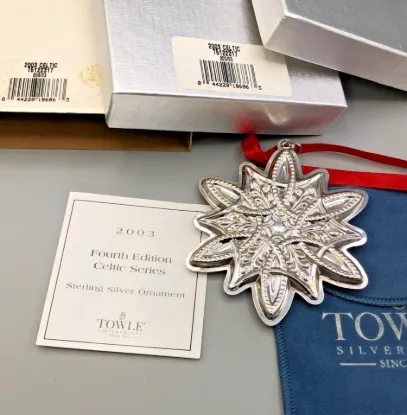 Picture of Towle 2003 Annual Celtic Ornament, Sterling Silver, 4th Edition, with box