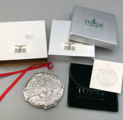 Picture of Towle 2002 Annual Celtic Ornament, Sterling Silver, 3rd Edition, with box